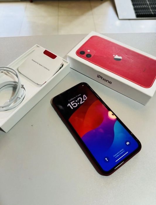 Продам айфон 11 срочно