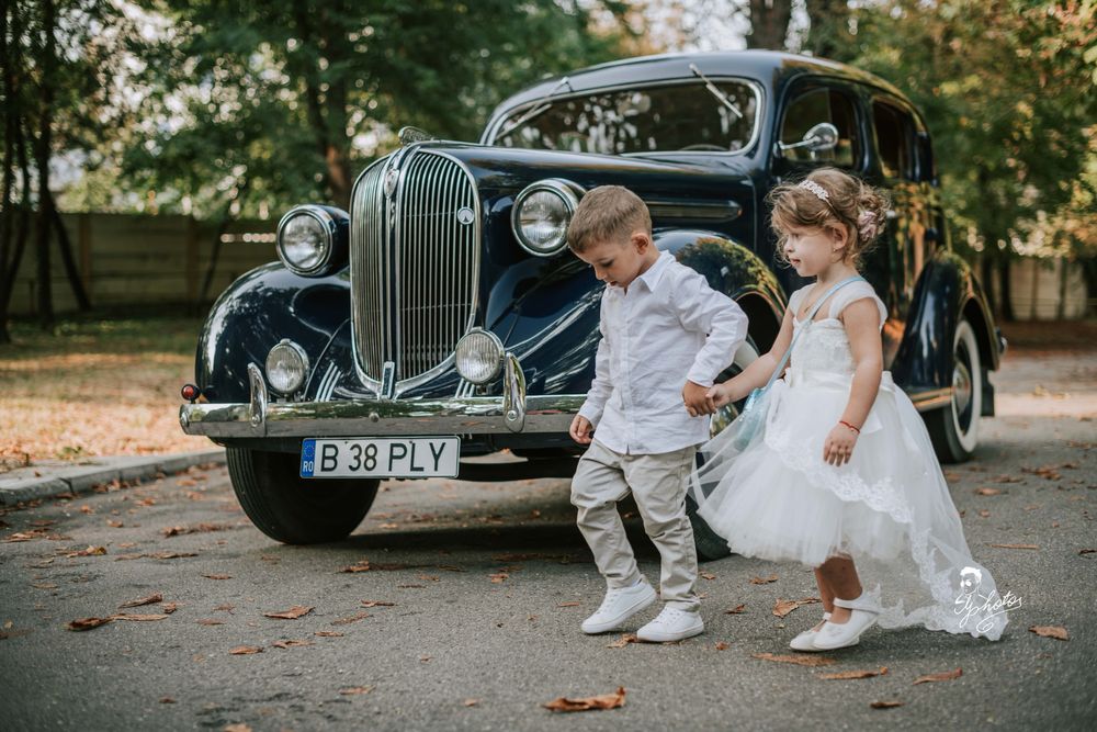 Inchiriez masina de epoca — Aer Conditionat —