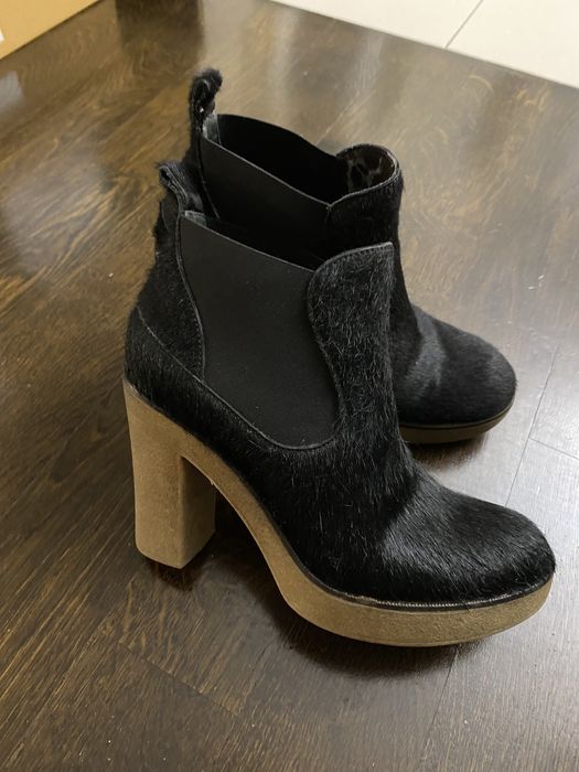 Botine negre din blanitza de astrahan