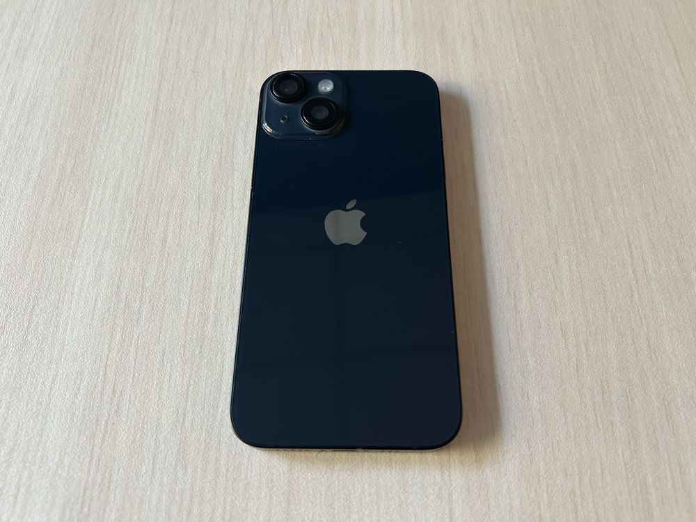 Продавам Apple iPhone 14 128GB
