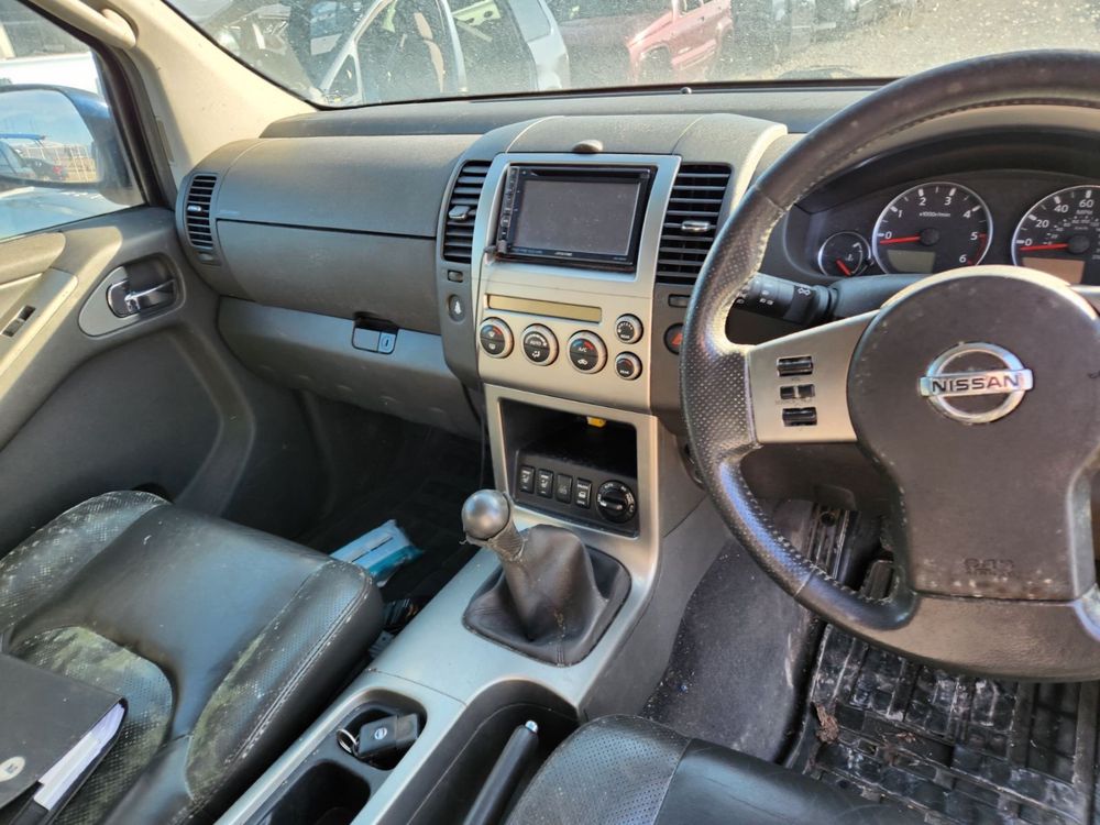 За Части Nissan Pathfinder 2.5 dci 2009 г