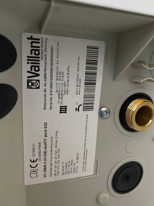 Centrala termica pe gaz, condensare Vaillant 35kw nou nouta
