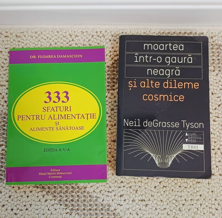 Cărți aproape noi, puțin folosite.