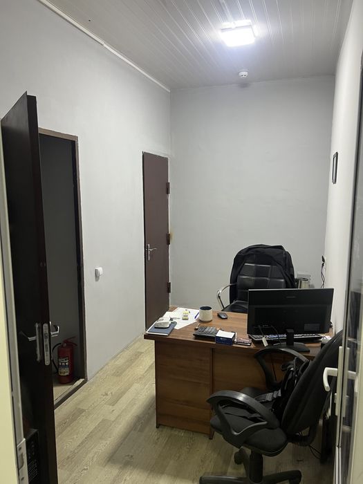 Первая линия!!Бывший кафе тараканчик, чимган, эко базар!!