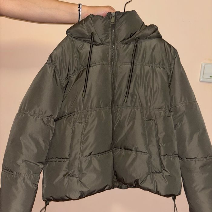 Дамско яке Zara камуфлажно зелено xs