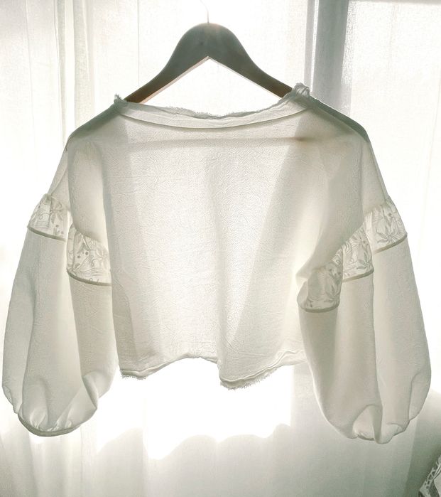 Bolero oversized din panza topita cu insertie de dantela, stil ie