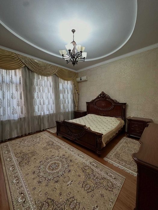 Nikitina ko‘chasida 3 qavatli uy sotiladi