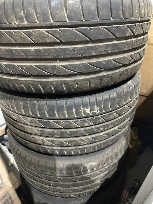 Гуми с Джанти от Порше Панамера 4х4  255/40 ZR20