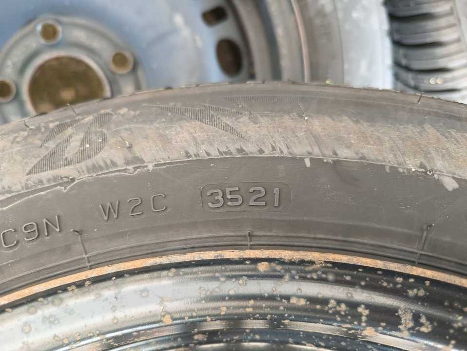Зимни гуми Bridgestone Blizzak 195/65R15 4бр (ДОТ 2021г)