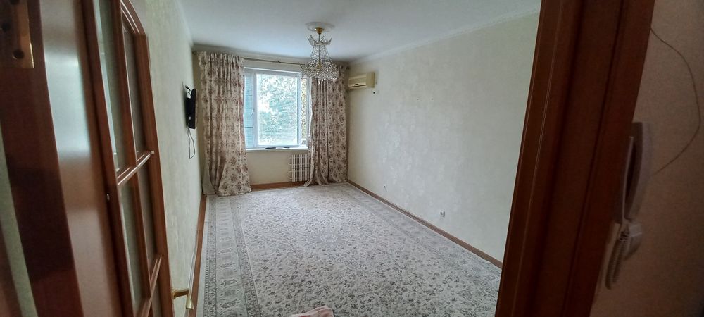 Сдаётся кв 12мкр. 57д