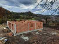 Zah ideal building