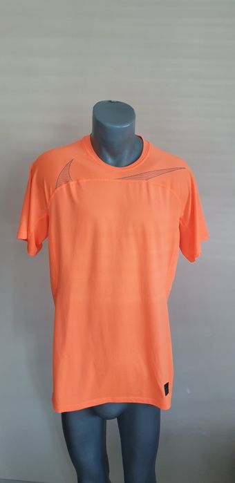 Nike PRO Hypercool Fitted Dri - Fit Mens / L  ОРИГИНАЛ! Мъжка Тениска