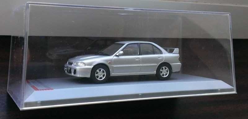 Macheta Mitsubishi Lancer EVO 1 1992 silver - scara 1/43
