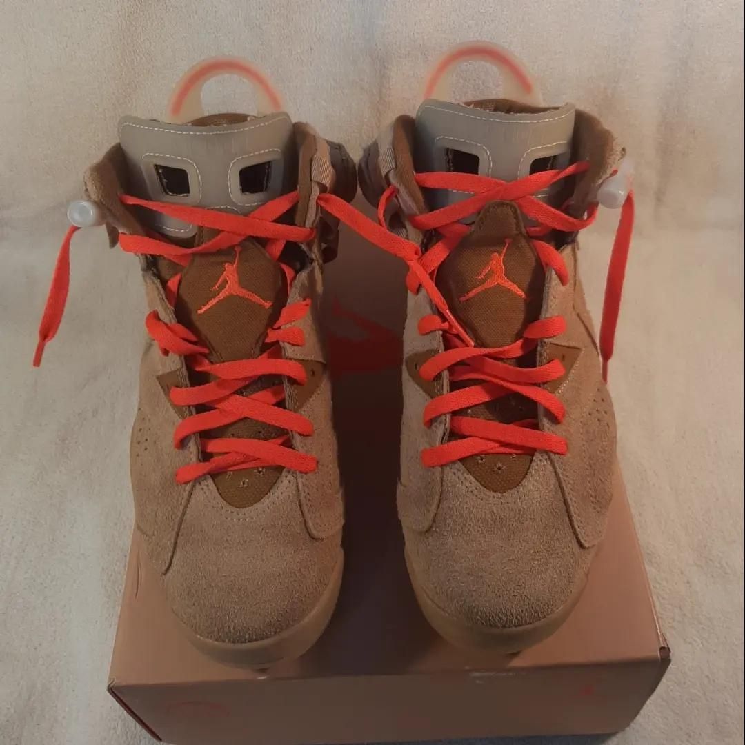 Jordan 6 Travis Scott