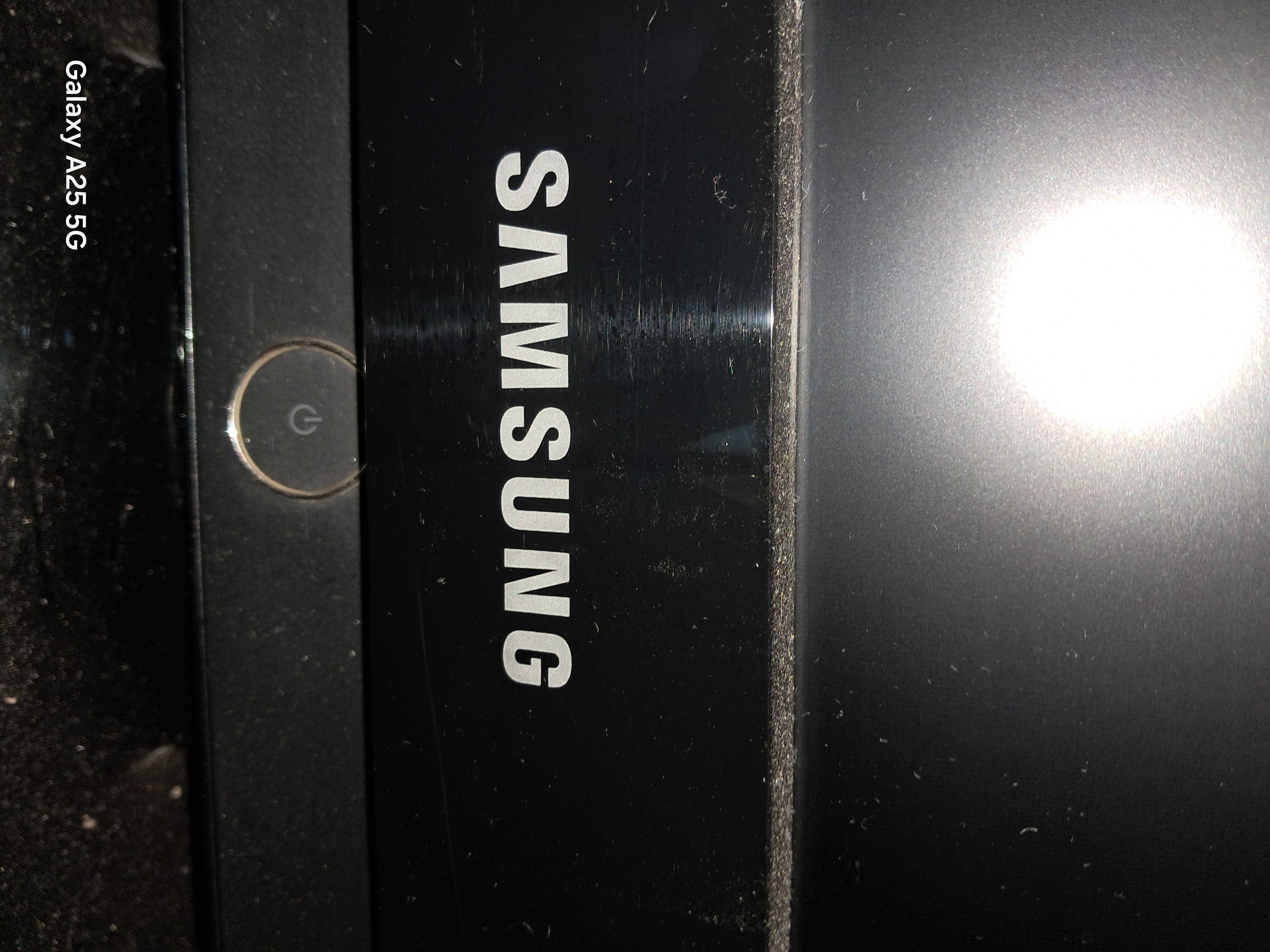 Неработетещ телевизор Samsung  LE 37 S 62 B без захранващ кабел