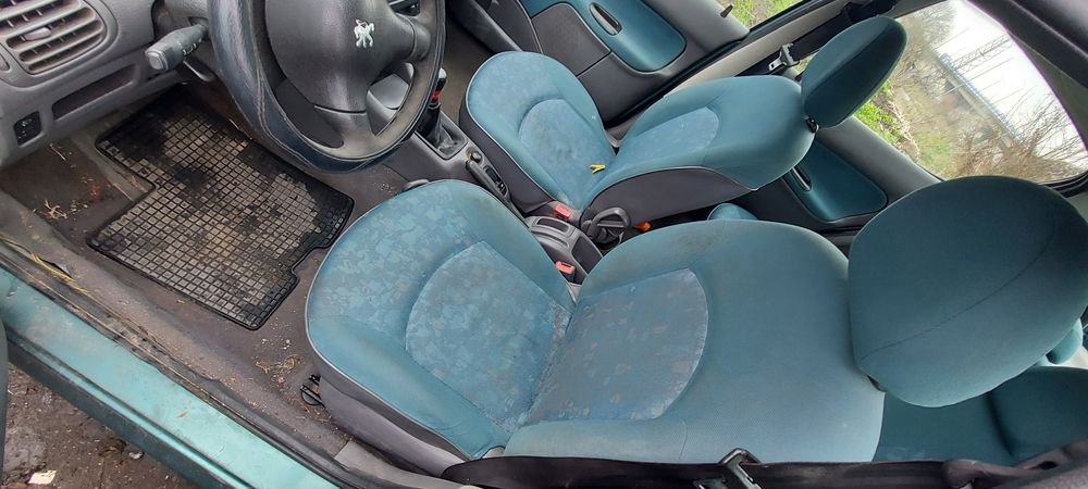 Peugeot 206   1.9d