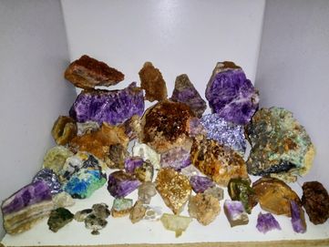 Лот колекция минерали от България аметист кварц кристали друза Азурит