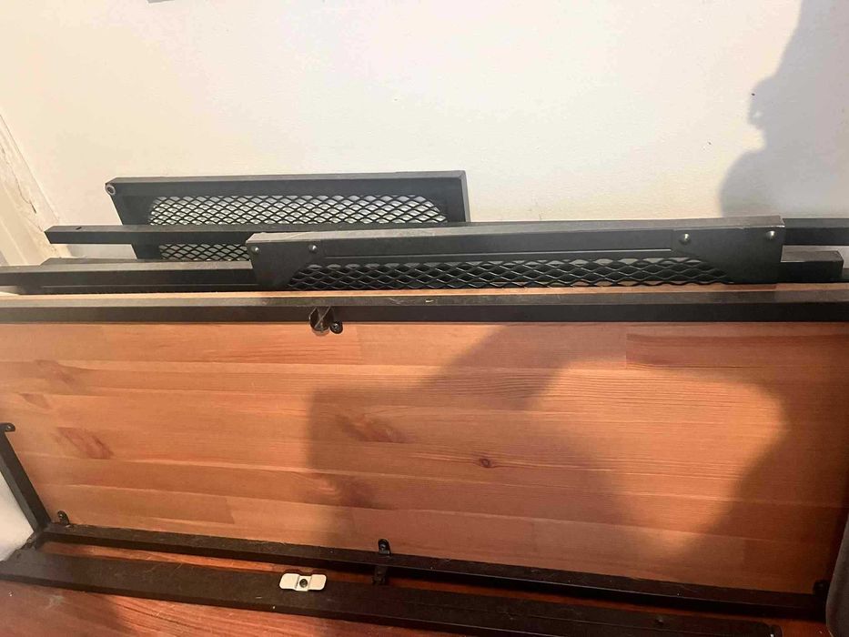 Рафтове Ikea FJALLBO