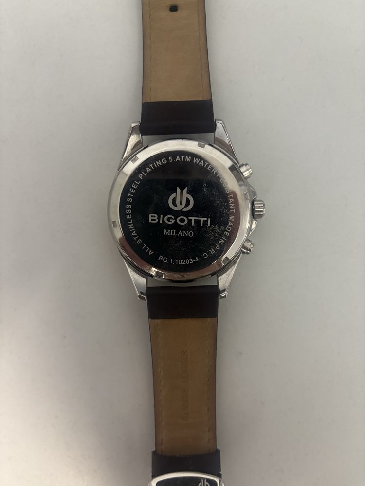 Часовник Bigotti