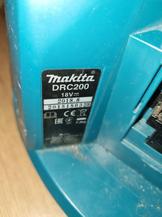 Aspirator makita drc200