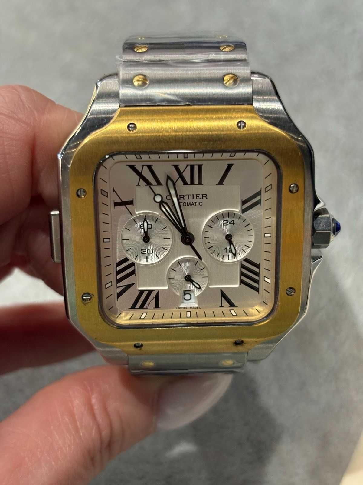 Часовник Cartier Santos de Cartier
