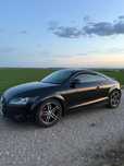 Audi TT 2.0 Benzina 200 Cai Automat