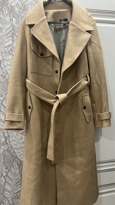 Пальто дизайнерская  BЭLKOVNA