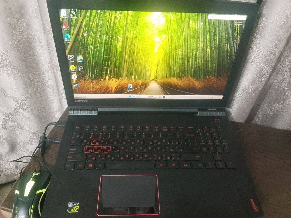 Продам игровой ноутбук