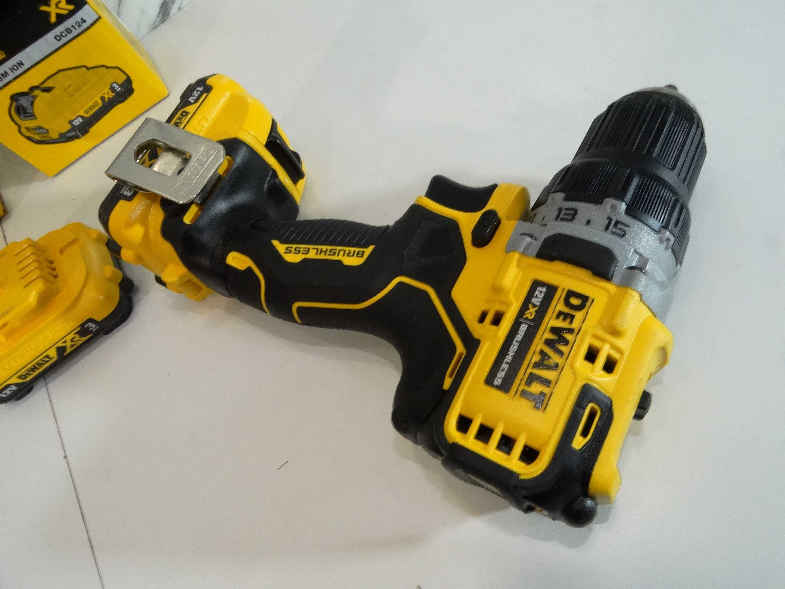 Dewalt DCD 701 / 2 x 3.0 Ah - Безчетков винтоверт 12 V