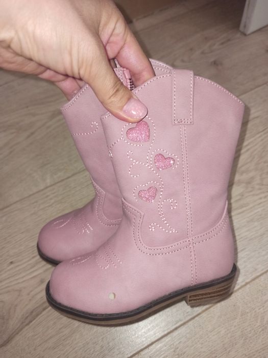 Детские красивые ботинки сапоги 20-21