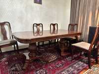Продается стол деревянный , для гостинной со 6 стульями