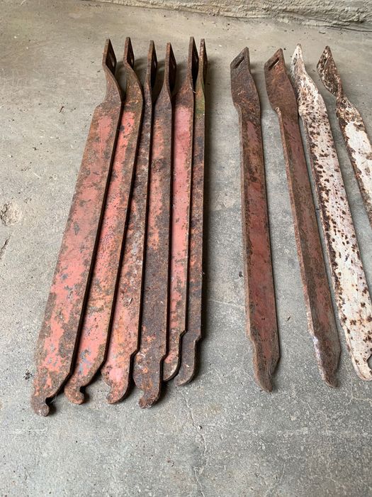 Montanti cofraje de inchiriat de 50 cm, distantiere