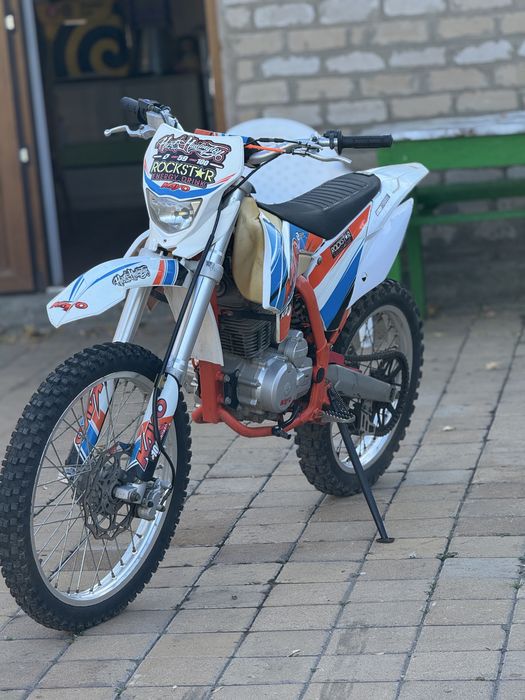Продам мотоцикл KAYO K2 250