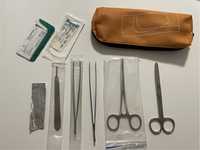 Trusa de disectie si sutura chirurgie + modele silicon pentru suturi