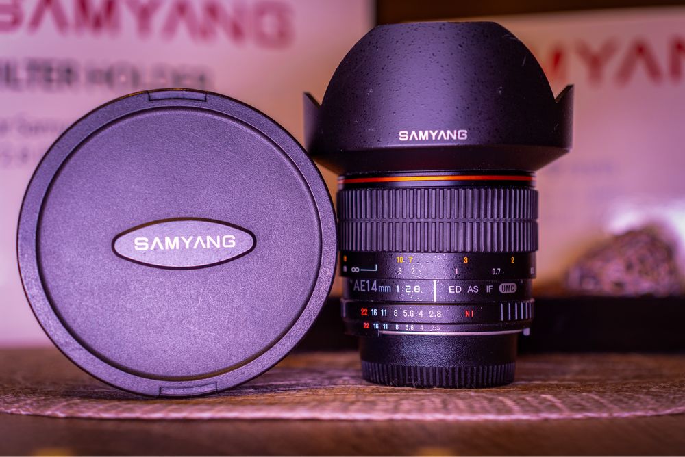 SAMYANG 1:2.8 14mm ED AS Nikon F