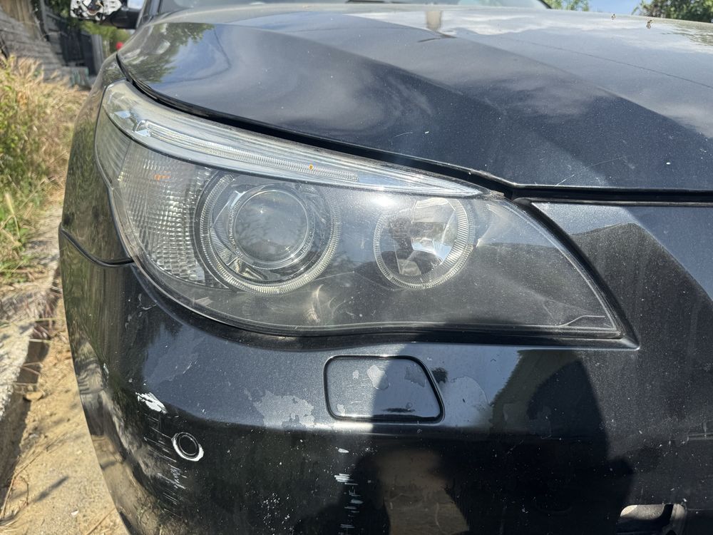 Завиващи фарове за BMW E61
