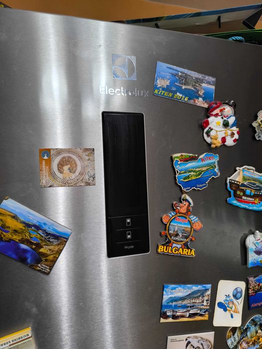 Хладилник-фризер Електролукс