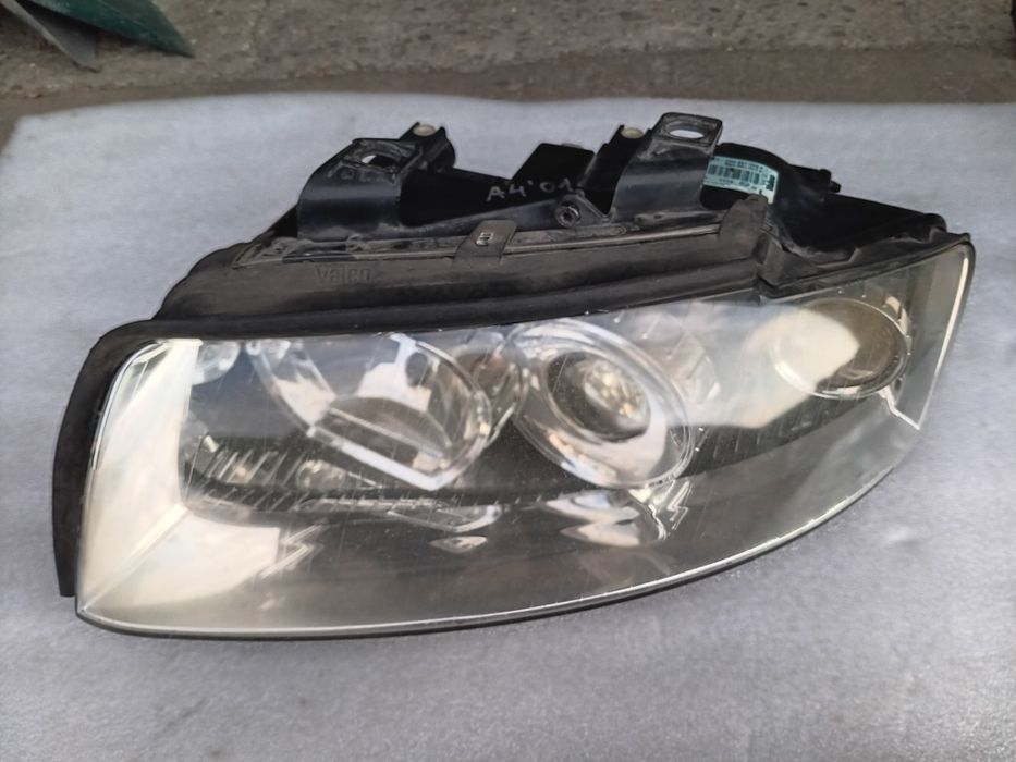 Ляв фар за Audi A4 - B6 / Ауди А4 до 2004г.
