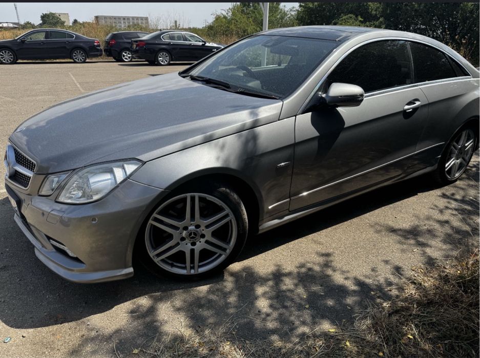 Bara Fata Capota Aripa Aripi Far Faruri Grila Mercedes E Class W207