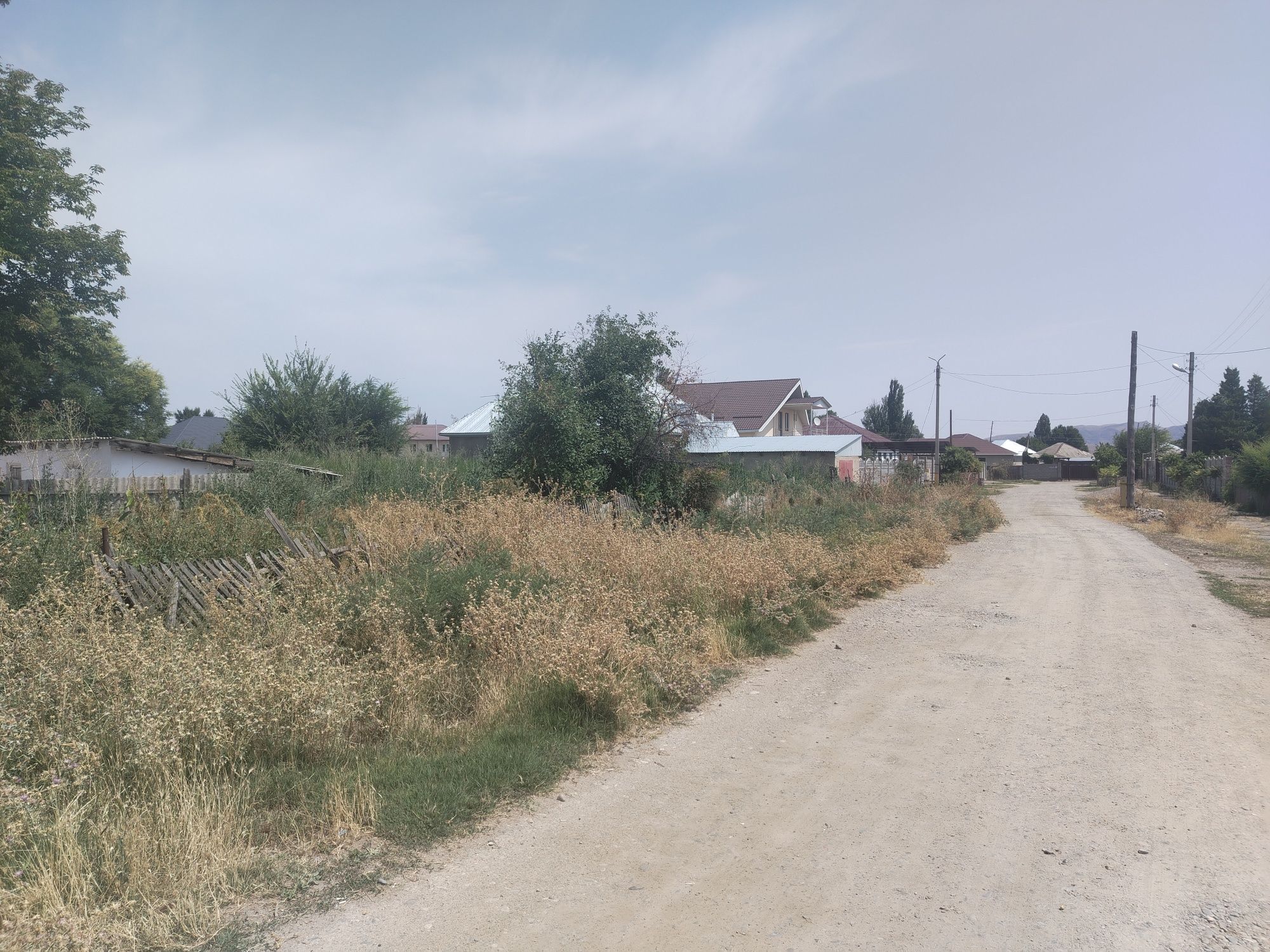 Продаётся участок в пригородном сулутор участок 6.4 сотки