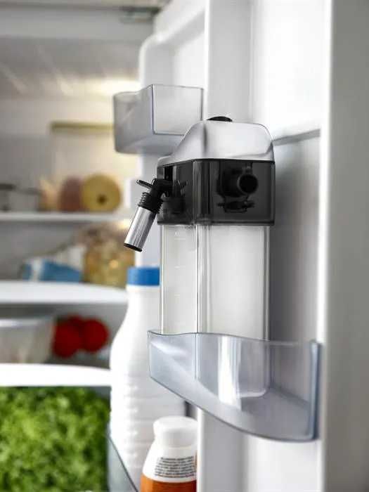 Кофемашина DeLonghi ECAM650.55.MS PrimaDonna Elite