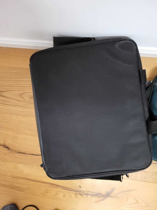 PlayStation 4 Pro 1 Tb, sistem  Vr, pistol, 3 controlere