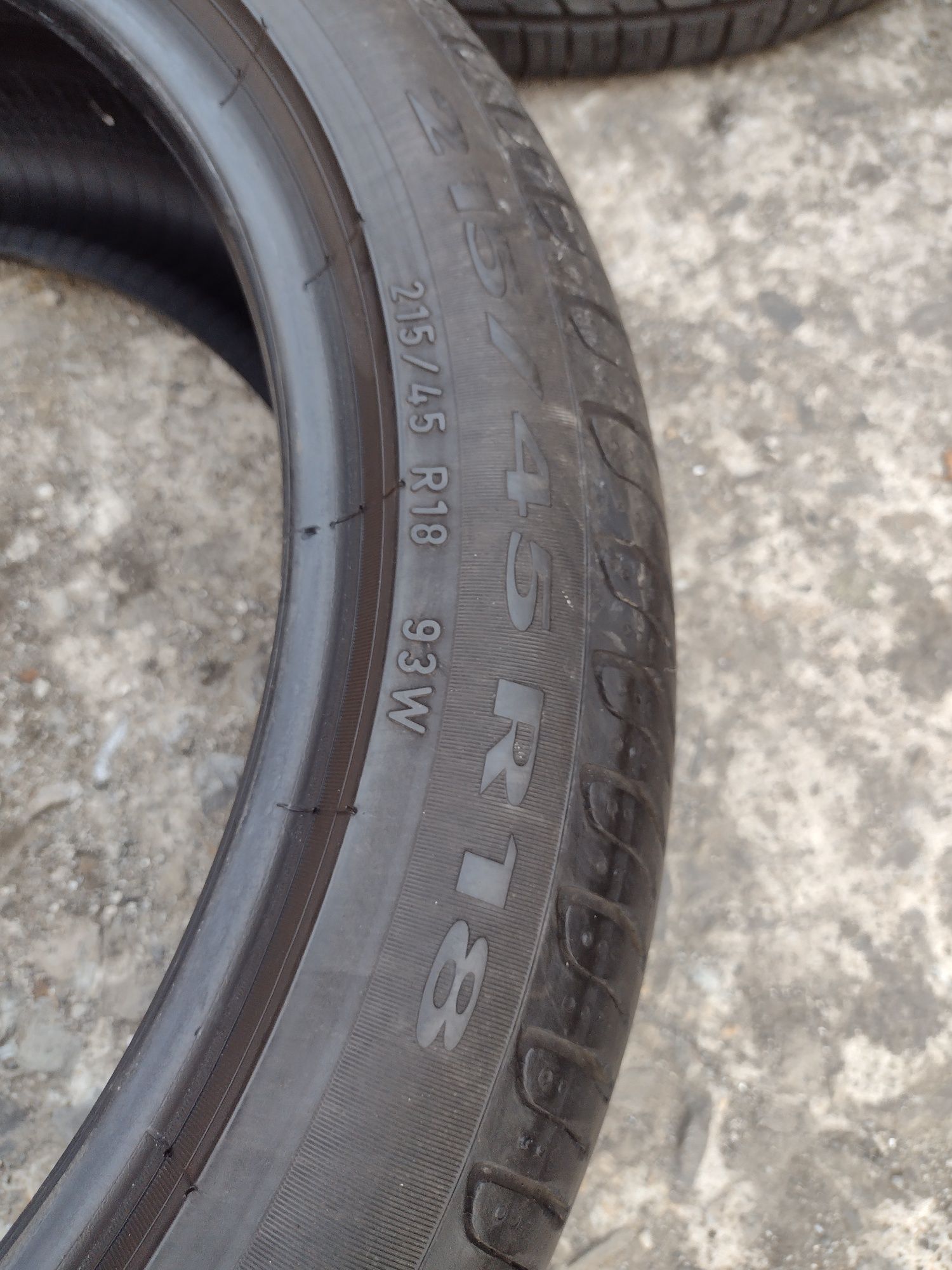 Перфектни 4бр.215/45/18 Pirelli P7 dot4715