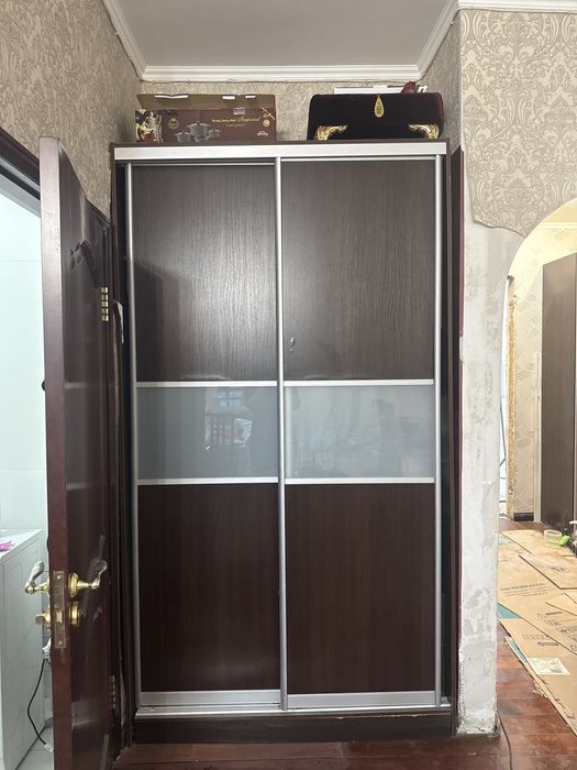 Продаю шкафы, очень вместимые, состояние хорошее