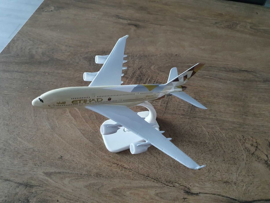 Macheta metalica de avion Etihad (marime medium) | Decoratie