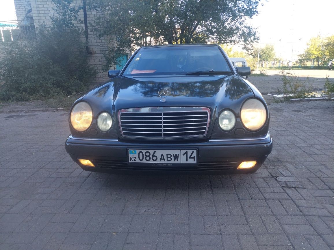 Продам Mercedes-Benz w210.В хорошем состоянии.