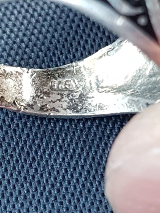 Ghiul mare argint 925 cu piatra onix in gheara,model trandafir negru