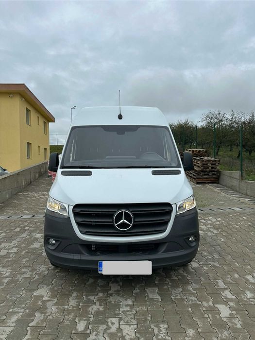 Mercedes Benz SPRINTER 2024