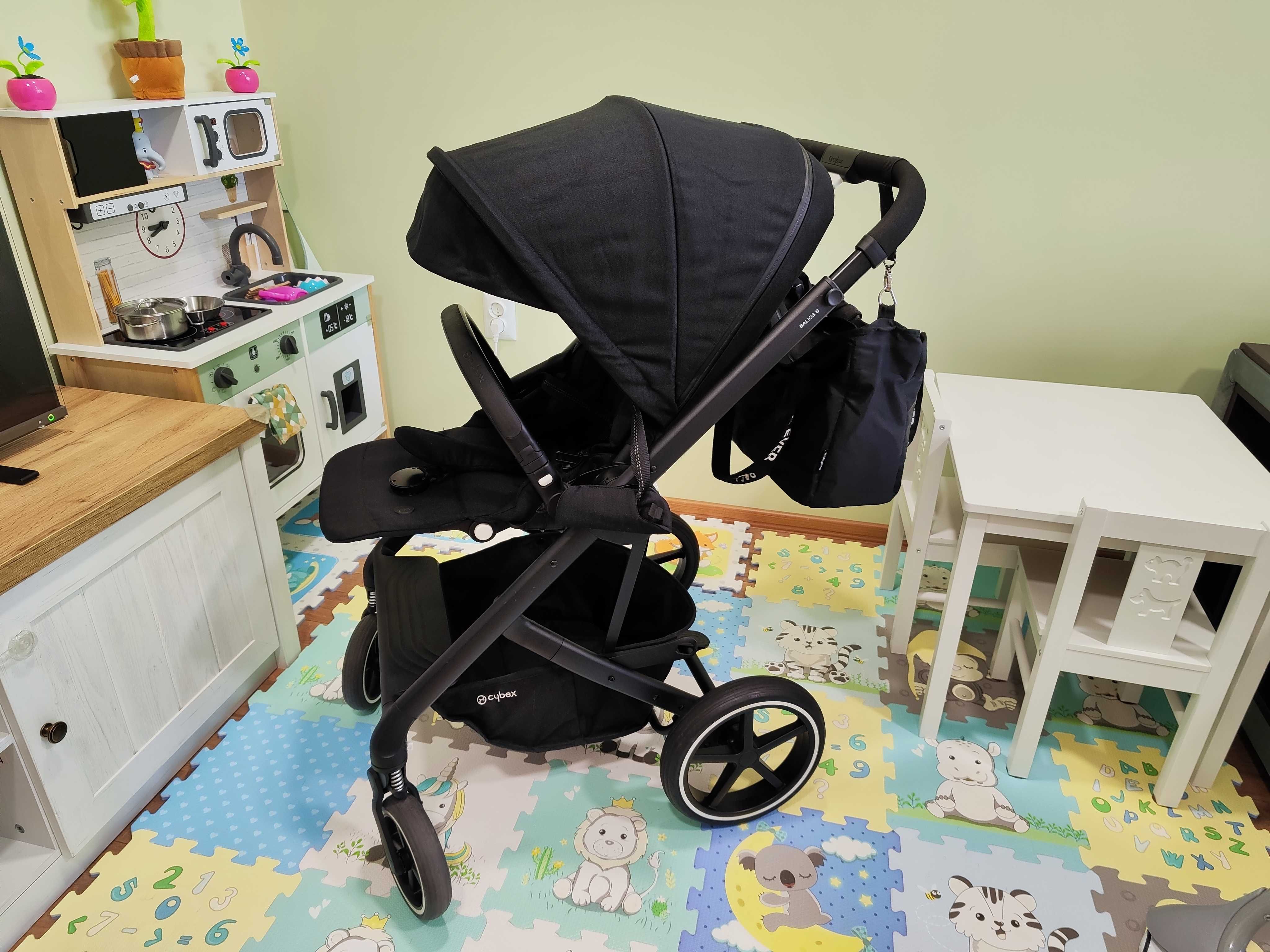 Balios S LUX deep BLACK CYBEX лятна количка