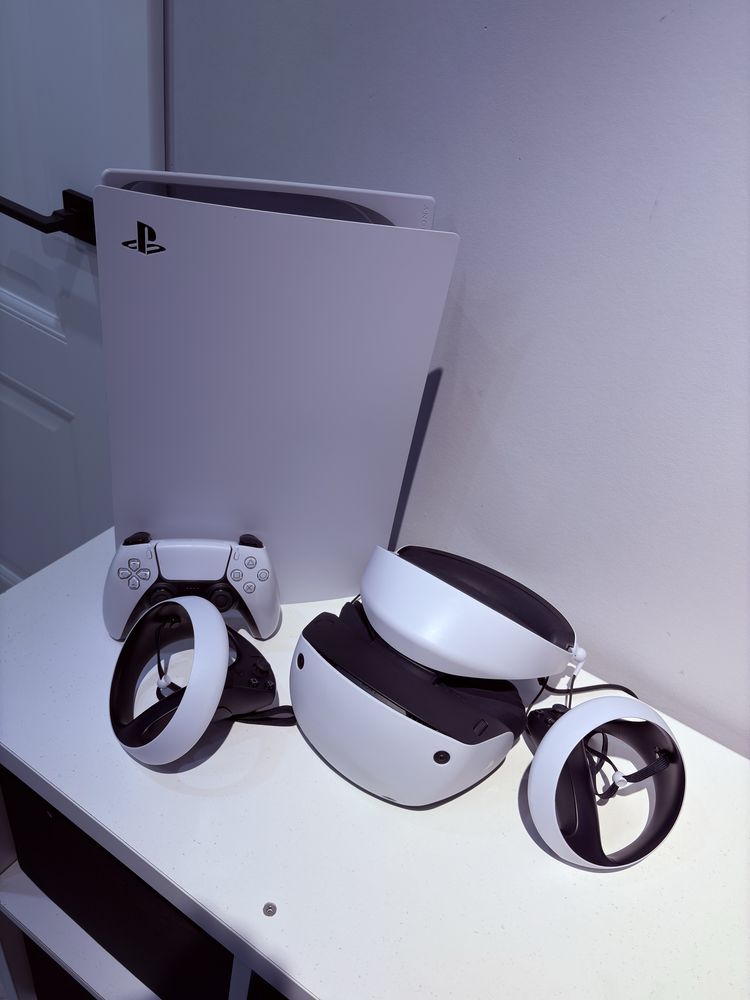 PlayStation 5  вместе с PS VR2